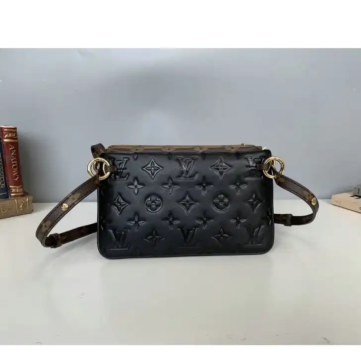 Fashionrepsfam ru LV 2012SH0026 Bags 0501